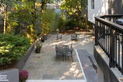 712 Ladd Road, New York City, NY 10471 - Photo 31