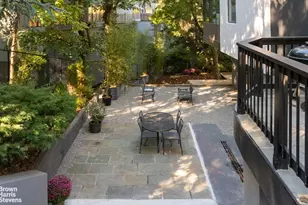 712 Ladd Rd, New York City, NY 10471 - Photo 31