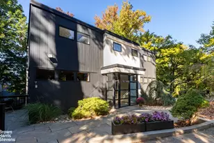 712 Ladd Rd, New York City, NY 10471 - Photo 29