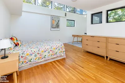 712 Ladd Road, New York City, NY 10471 - Photo 21