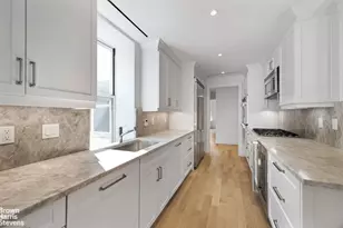 317 W 89th St, New York City, NY 10024 - Photo 27