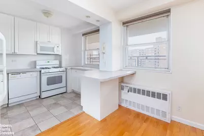 5700 Arlington Avenue #20S, New York City, NY 10471 - Photo 3