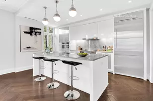 344 W 72nd St, New York, NY 10023 - Photo 3