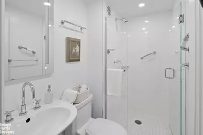 1050 5th Avenue #15C, New York City, NY 10028 - Photo 13