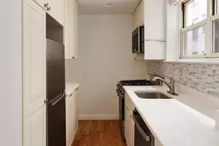 434 E 52nd St, New York City, NY 10022 - Photo 5