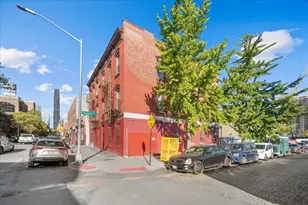 245 Bond St, New York City, NY 11217 - Photo 3