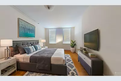 45-44 Vernon Boulevard, New York City, NY 11101 - Photo 5