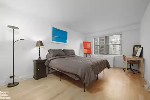 10 W 15th St, New York City, NY 10011 - Photo 13