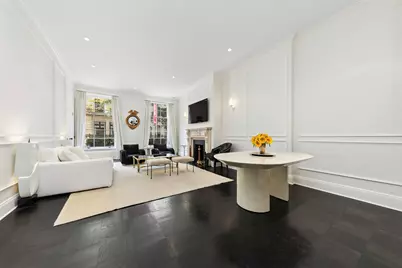 25 E 69th Street #2A, New York City, NY 10021 - Photo 1