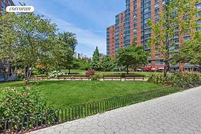 425 Main Street #14C, New York City, NY 10044 - Photo 21