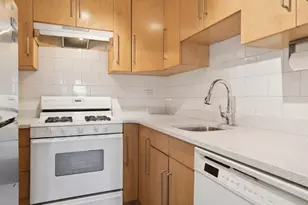 330 3rd Ave, New York City, NY 10010 - Photo 7