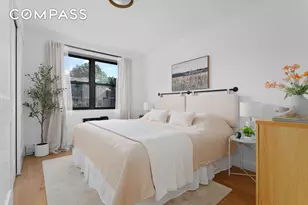 424 Adelphi St, New York City, NY 11238 - Photo 11