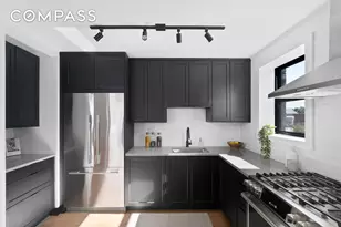 424 Adelphi St, New York City, NY 11238 - Photo 7