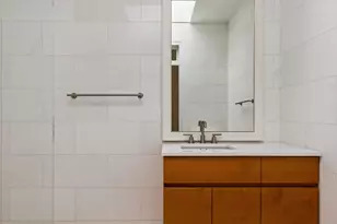 13 Vandam St, New York City, NY 10014 - Photo 19