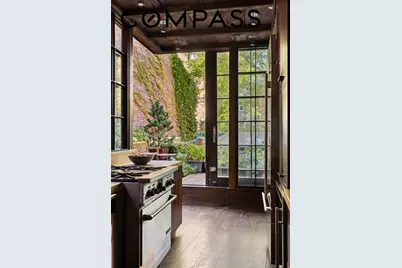 13 Vandam Street, New York City, NY 10014 - Photo 9