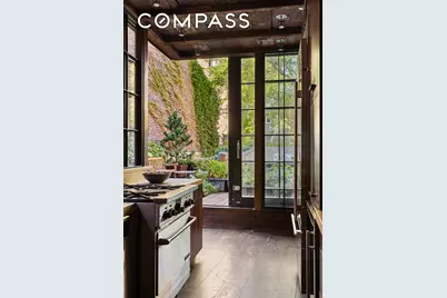 13 Vandam Street, New York, NY 10014 - Photo 9