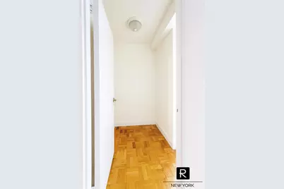 30 E 37th Street #8-G, New York City, NY 10016 - Photo 7