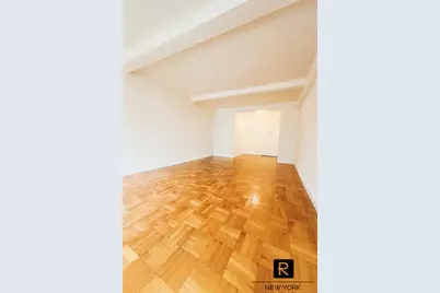 30 E 37th Street #8-G, New York City, NY 10016 - Photo 3