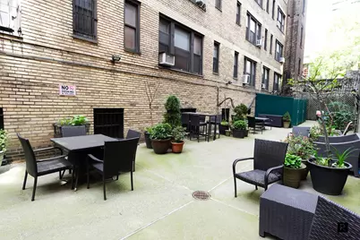 339 E 58th Street #2-B, New York City, NY 10022 - Photo 5