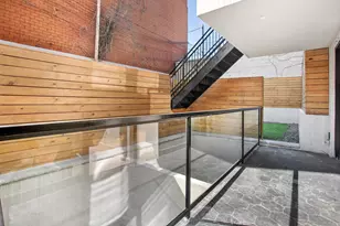 156 Devoe St, New York City, NY 11211 - Photo 11