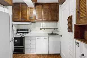 390 Riverside Dr, New York City, NY 10025 - Photo 9