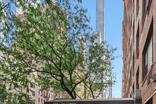 408 W 57th St, New York City, NY 10019 - Photo 13