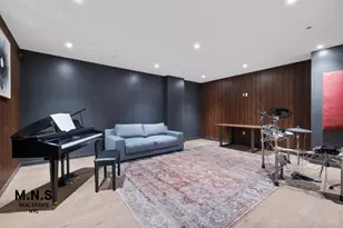 72-01 Queens Blvd, New York City, NY 11377 - Photo 13