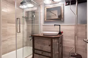 430 W 34th St., New York City, NY 10001 - Photo 5