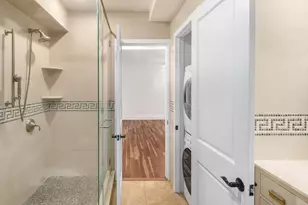 106 Central Park S, New York City, NY 10019 - Photo 9