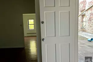 9506 Avenue L, New York City, NY 11236 - Photo 9