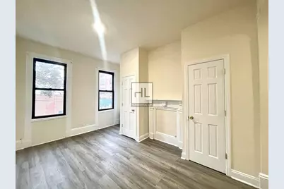 51-28 35th Street #2, New York, NY 11101 - Photo 1