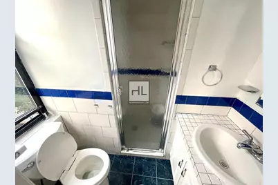 51-28 35th Street #2, New York, NY 11101 - Photo 7