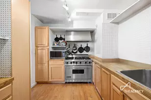 455 FDR Dr, New York City, NY 10002 - Photo 9