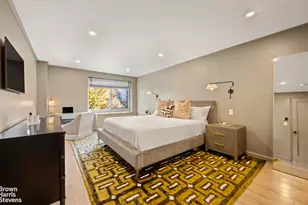 100 W 89th St, New York City, NY 10024 - Photo 5