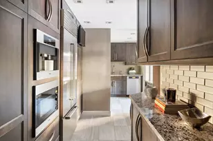 130 E 18th St, New York City, NY 10003 - Photo 5