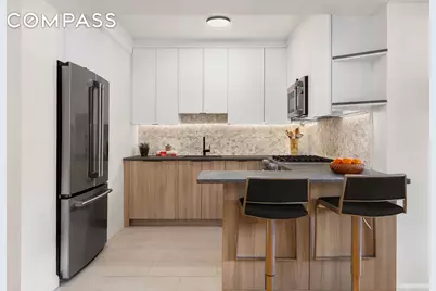 181 E 73rd Street #9C, New York City, NY 10021 - Photo 3