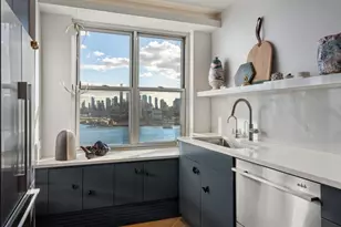 453 FDR Dr, New York City, NY 10002 - Photo 15