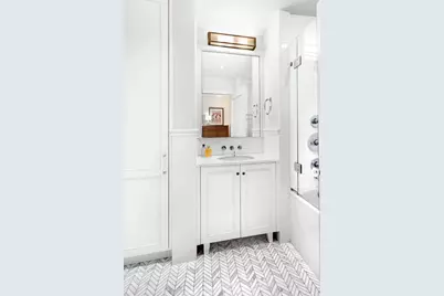 139 E 66th Street #1N, New York City, NY 10065 - Photo 5