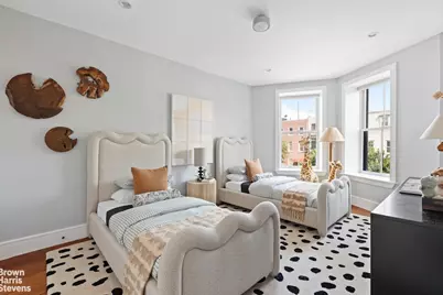 210 Macon Street, New York City, NY 11216 - Photo 9