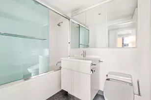 425 W 53rd St, New York City, NY 10019 - Photo 13