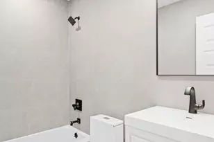 45-29 47th St, New York City, NY 11377 - Photo 7