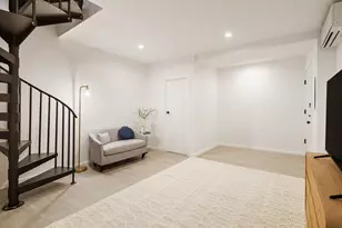 20-48 Steinway St, New York City, NY 11105 - Photo 7