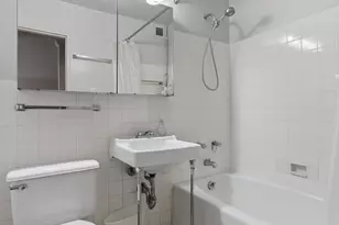 160 West End Ave, New York City, NY 10023 - Photo 5