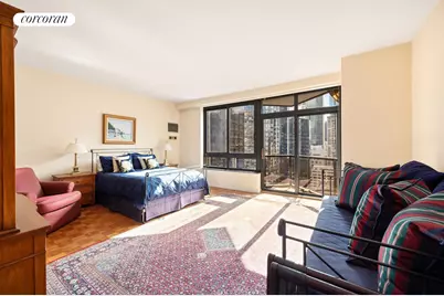 100 United Nations Plaza #22DE, New York, NY 10017 - Photo 5