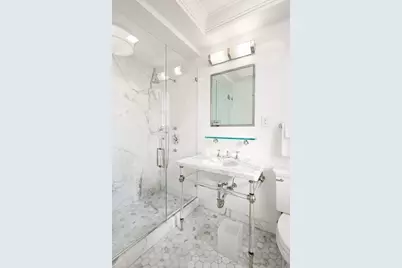 30 E 71st Street #8B, New York City, NY 10021 - Photo 11