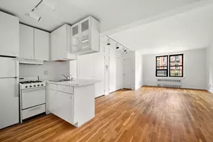 1420 York Ave, New York City, NY 10021 - Photo 5