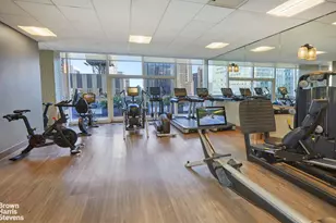 230 W 56th St, New York City, NY 10019 - Photo 21