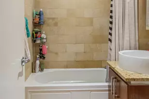 41-26 27th St, New York City, NY 11101 - Photo 7