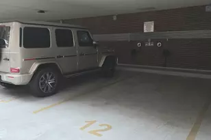 41-26 27th St, New York City, NY 11101 - Photo 9