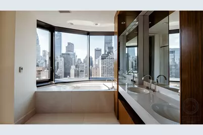 50 United Nations Plaza #34-A, New York, NY 10017 - Photo 11